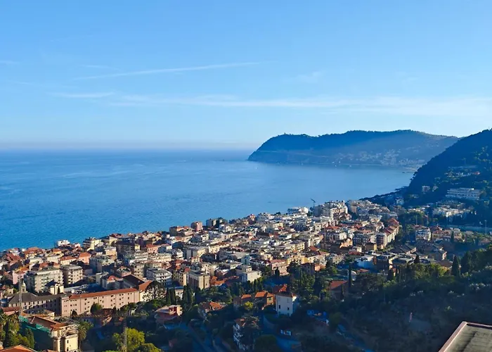 Hostdomus - Rangè Free Box Near The Center Alassio